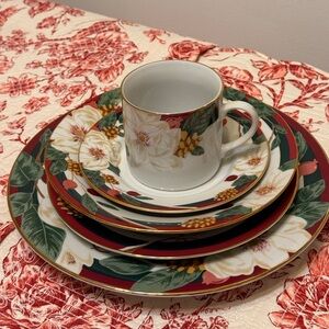 TIENSHAN Magnolia Fine China 20pc- Five Piece Place Settings Tienshan Excellent